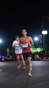 BIB: 42047, 45199
                            <button type="button" onclick="openModal(23034385)" class="btn btn-primary btn-sm float-right btn-popup" data-toggle="modal" data-target=".modal-high-quality">
                        <i class="fas fa-shopping-cart"></i> Add to Cart
                    </button>
                                            <button type="button" onclick="isThisMe(23034385, true)" class="btn btn-success btn-sm float-right btn-popup btn-isme hidden" data-toggle="tooltip" data-placement="bottom" title="นี่คือรูปของคุณใช่ไหม คลิกที่นี่เพื่อเอาเข้าอัลบั้ม">
                        <i class="fas fa-plus"></i> Add to album
                    </button>
                    <button type="button" onclick="isThisMe(23034385, false)" class="btn btn-warning btn-sm float-right btn-popup btn-isnotme hidden">
                        <i class="fas fa-ban"></i> Remove from album
                    </button>